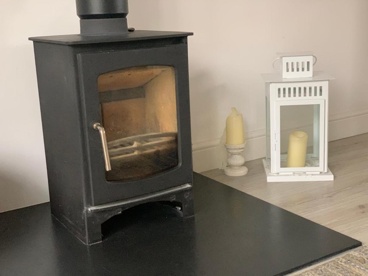 Apartment Seaglass Cottage, 5 Mins From Beach, Leafy Lane, Hot Tub South Hayling
