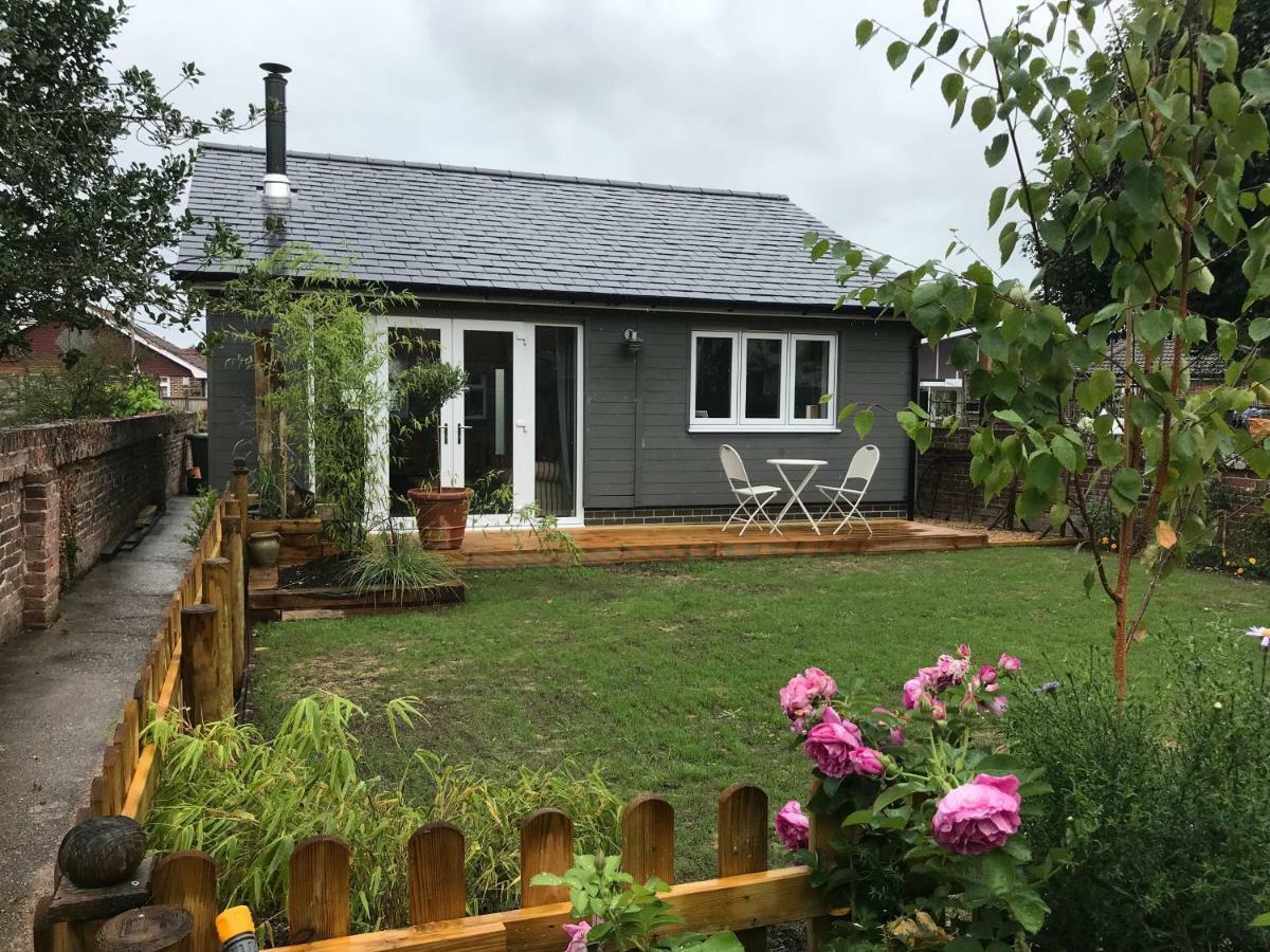 Seaglass Cottage, 5 Mins From Beach, Leafy Lane, Hot Tub